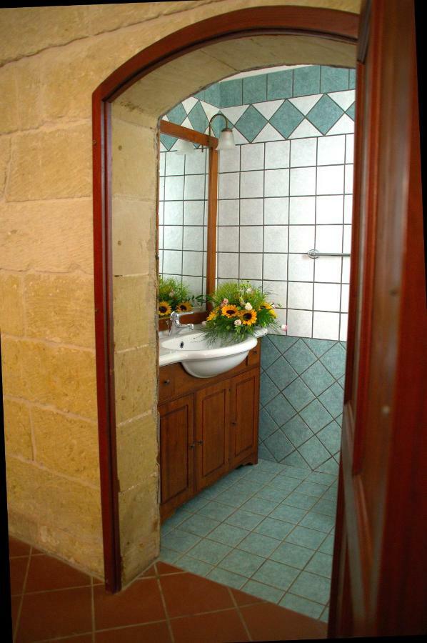 Masseria Montanari Carpignano Salentino Ngoại thất bức ảnh