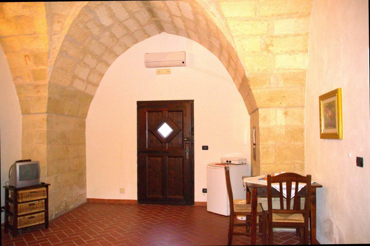 Masseria Montanari Carpignano Salentino Ngoại thất bức ảnh